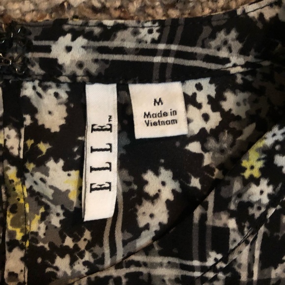 Blouse - Picture 2 of 2